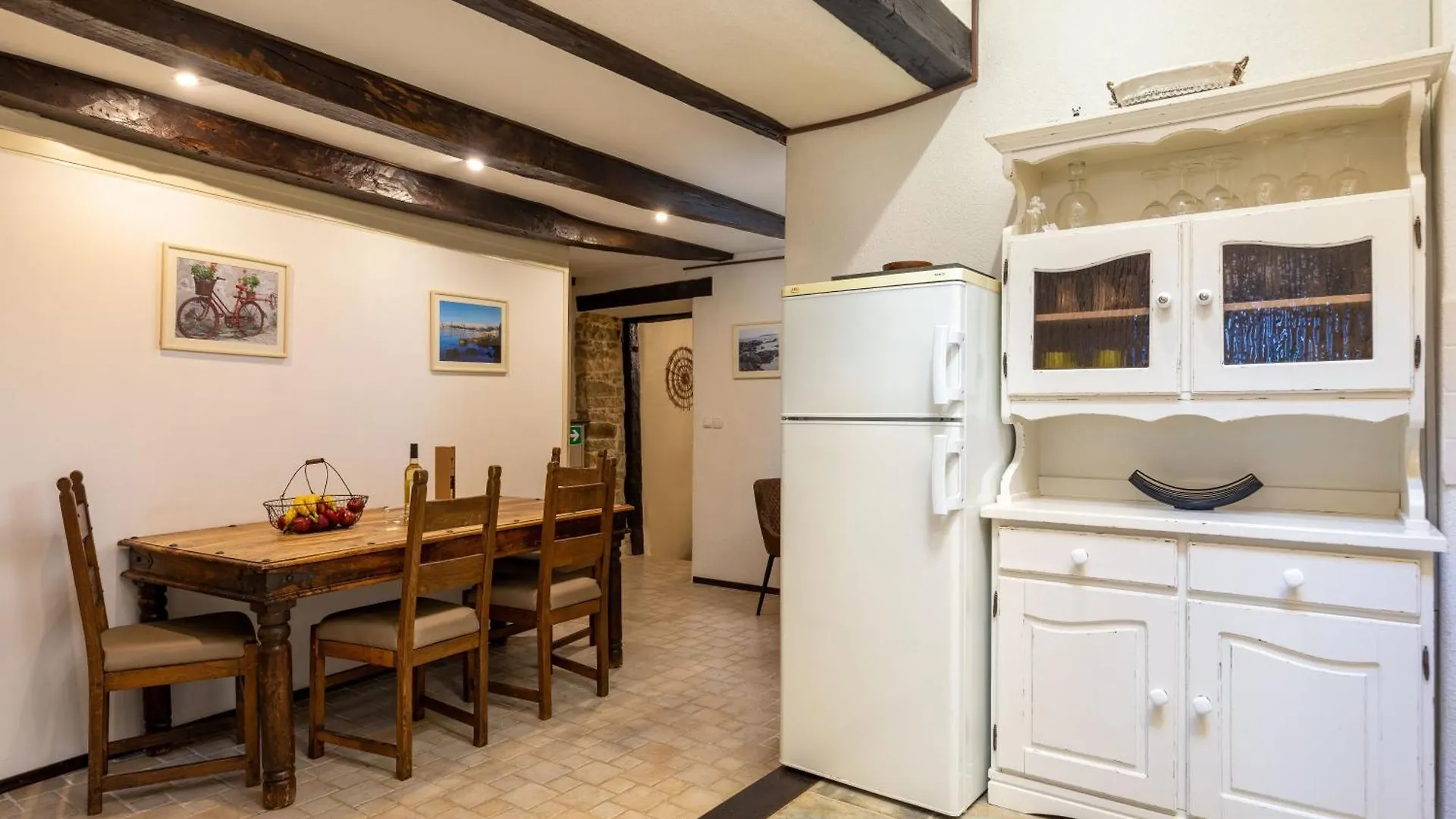 Holiday House 4 Season With Jacuzzi, Sauna And Bbq Pazin