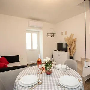 Amalie Apartment
