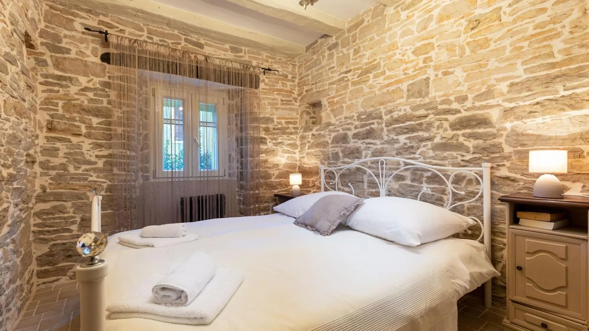 Holiday House 4 Season With Jacuzzi, Sauna And Bbq Pazin Chorvatsko